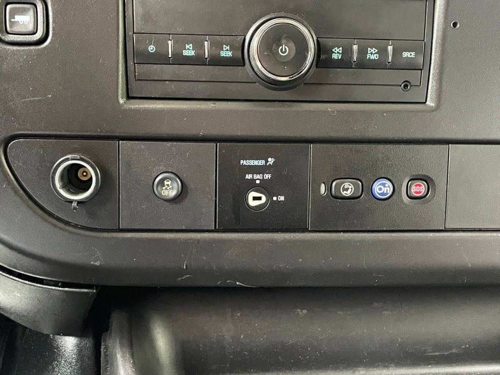 Used 2021 Chevrolet Express 3500 w/ Driver Convenience Package RWD image 32