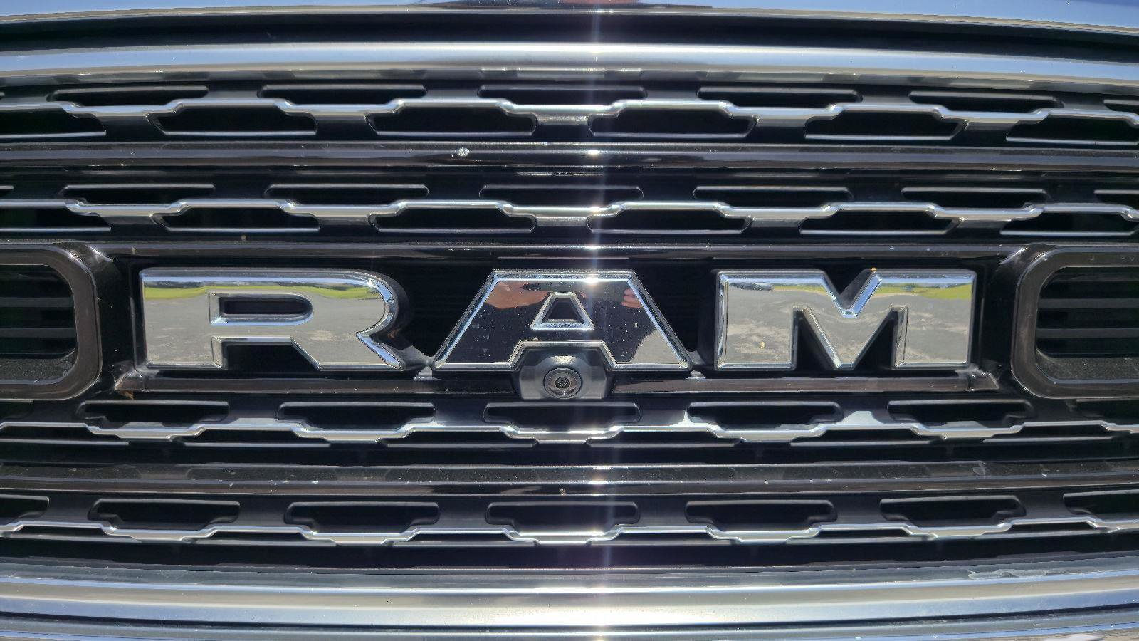Used 2024 RAM 1500 Limited AWD/4WD image 9