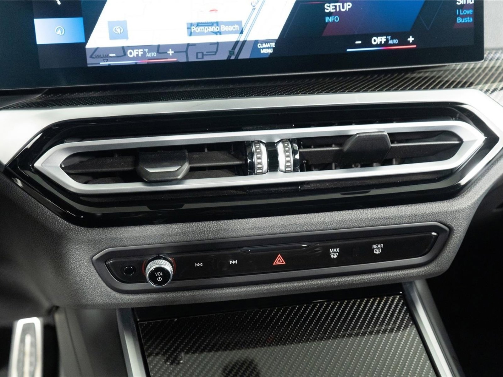 Used 2024 BMW M4 Competition image 37