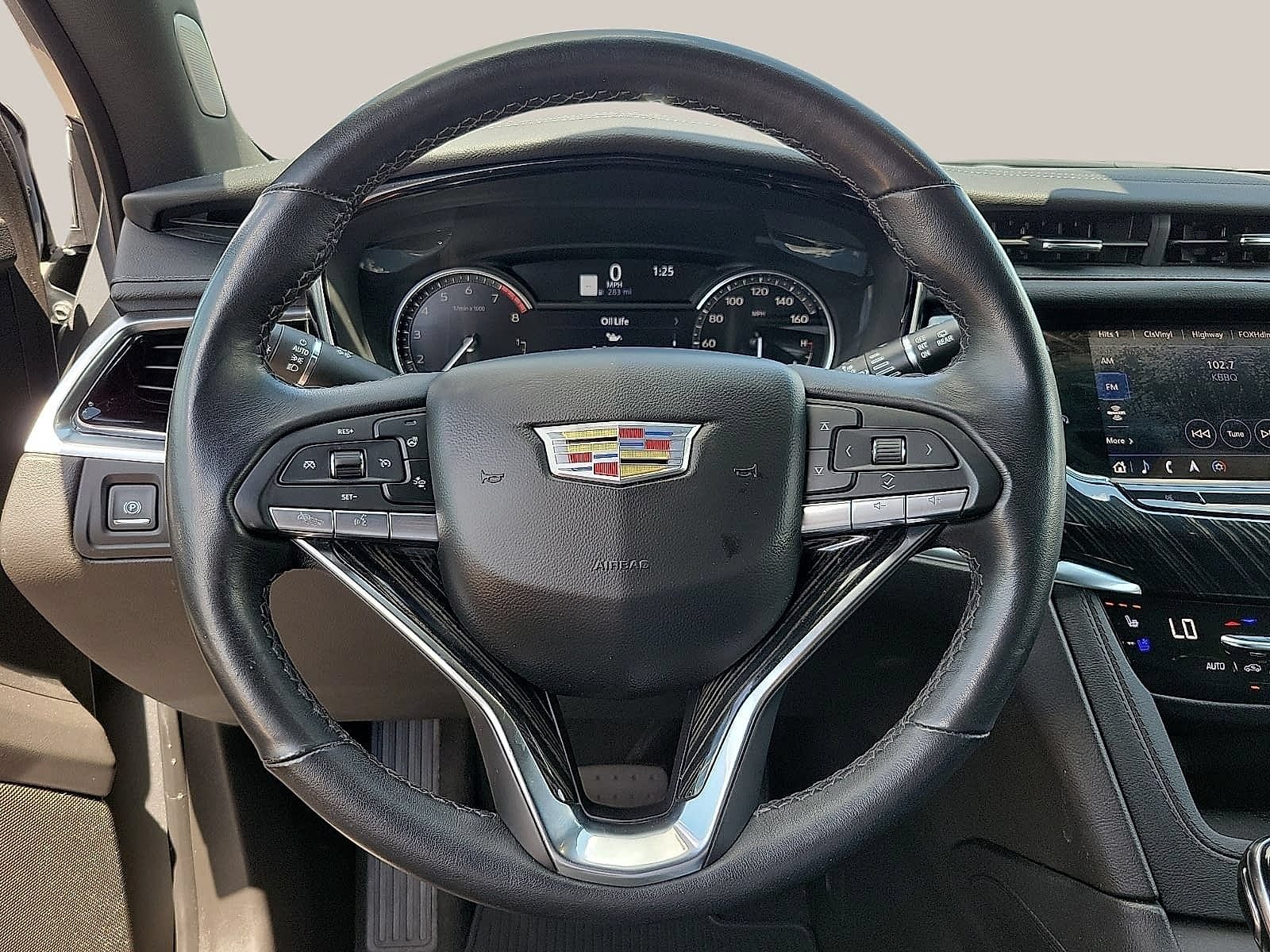 Certified 2025 Cadillac XT6 Premium Luxury AWD/4WD image 20