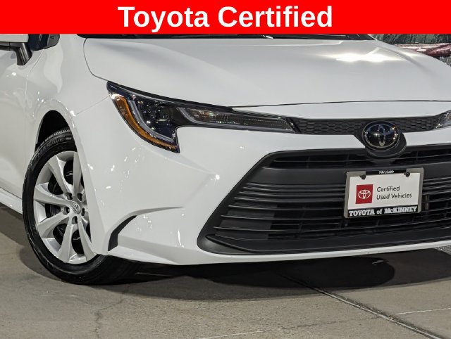 Certified 2026 Toyota Corolla LE FWD image 3