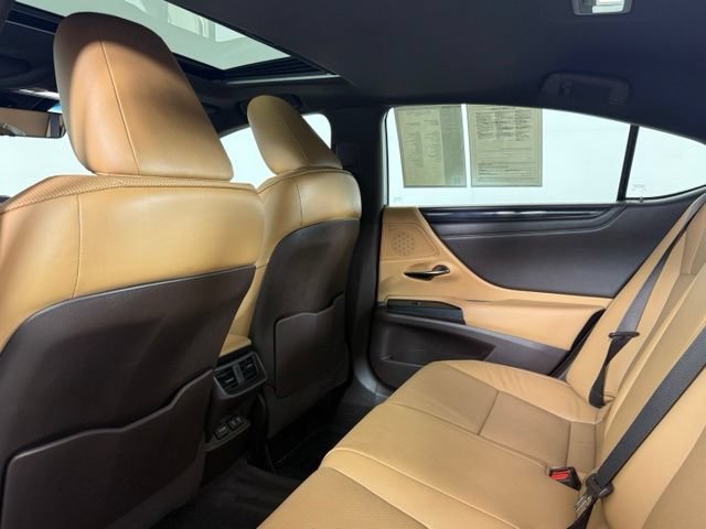 Certified 2021 Lexus ES 350 w/ Premium Package FWD image 32