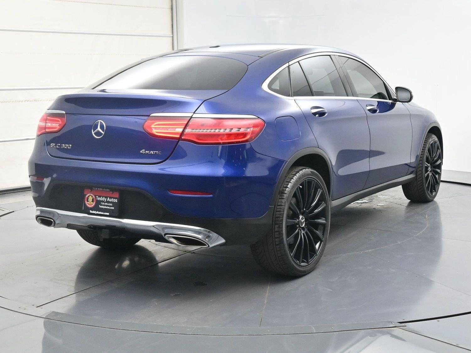 Used 2018 Mercedes-Benz GLC 300 4MATIC Coupe image 5