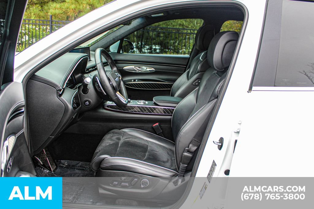 Used 2022 Genesis GV70 3.5T Sport w/ Sport Prestige Package image 16