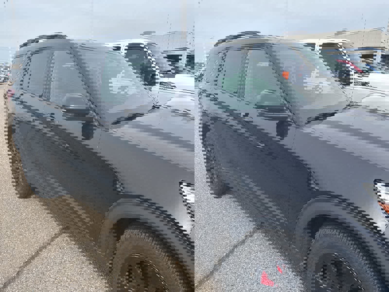 Used 2020 Ford Explorer ST w/ ST Street Pack image 27