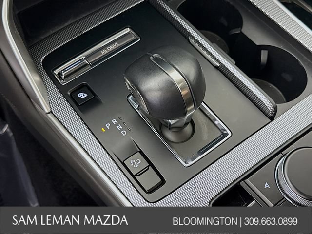 Used 2024 MAZDA CX-90 Plug-In Hybrid w/ Preferred AWD/4WD image 16