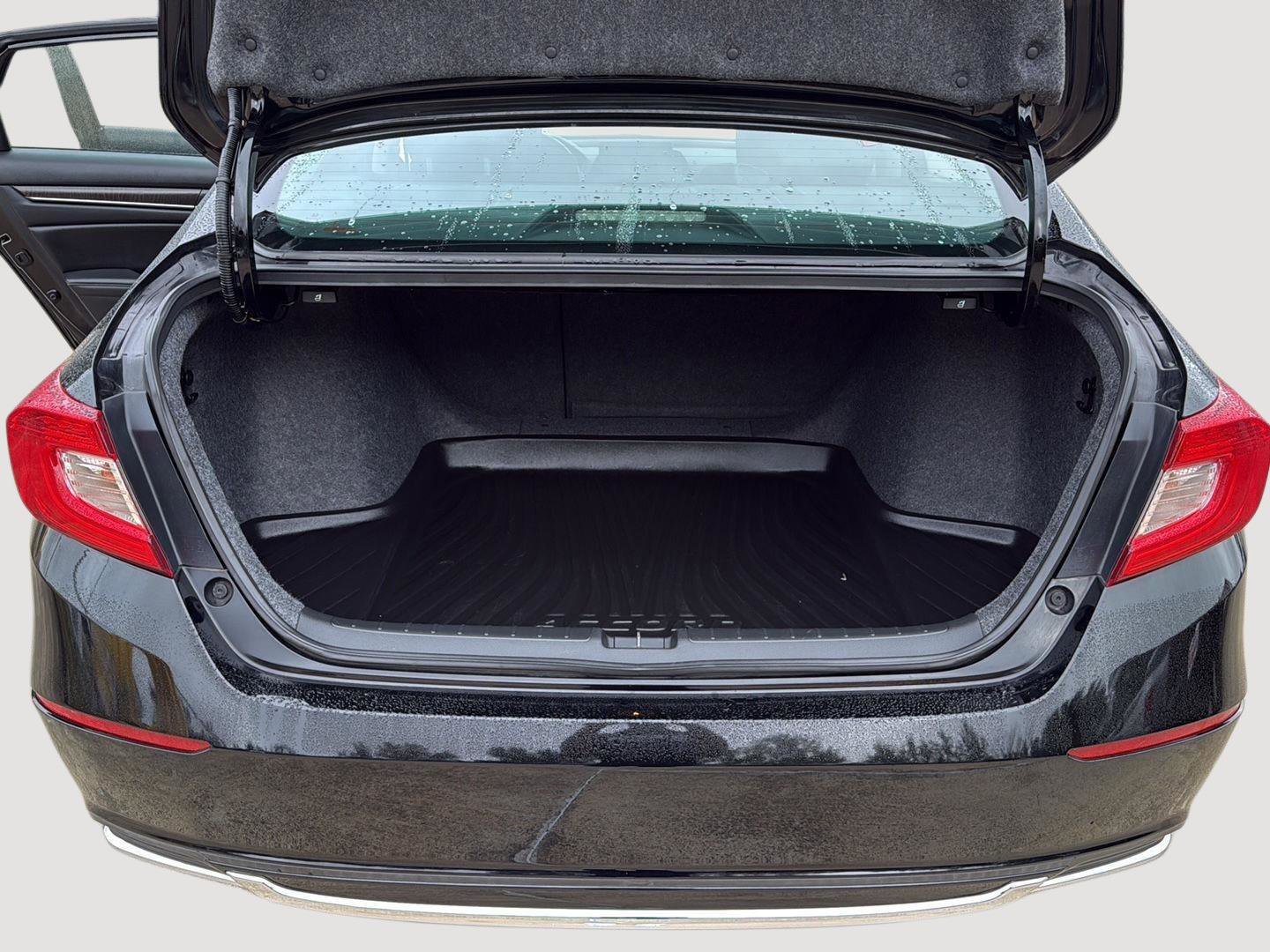 Used 2019 Honda Accord EX-L image 23