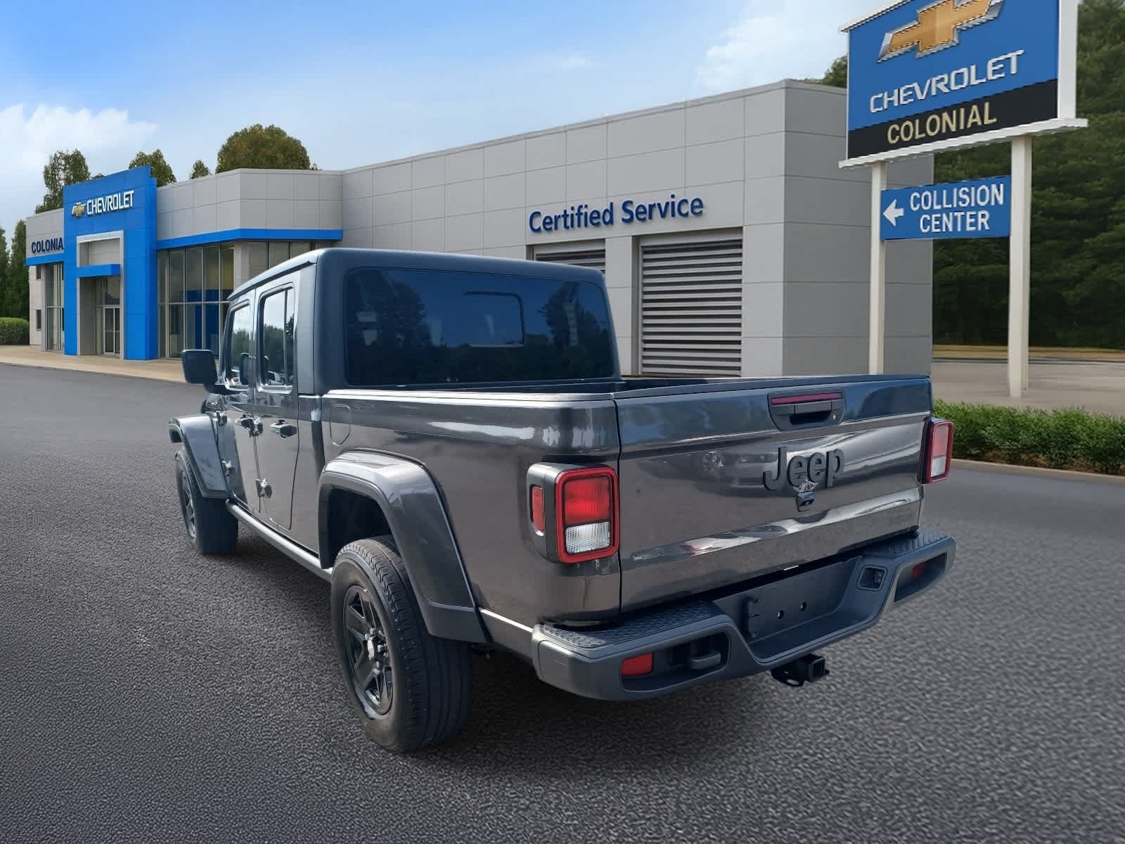 Used 2020 Jeep Gladiator Sport w/ Quick Order Package 24S AWD/4WD image 5