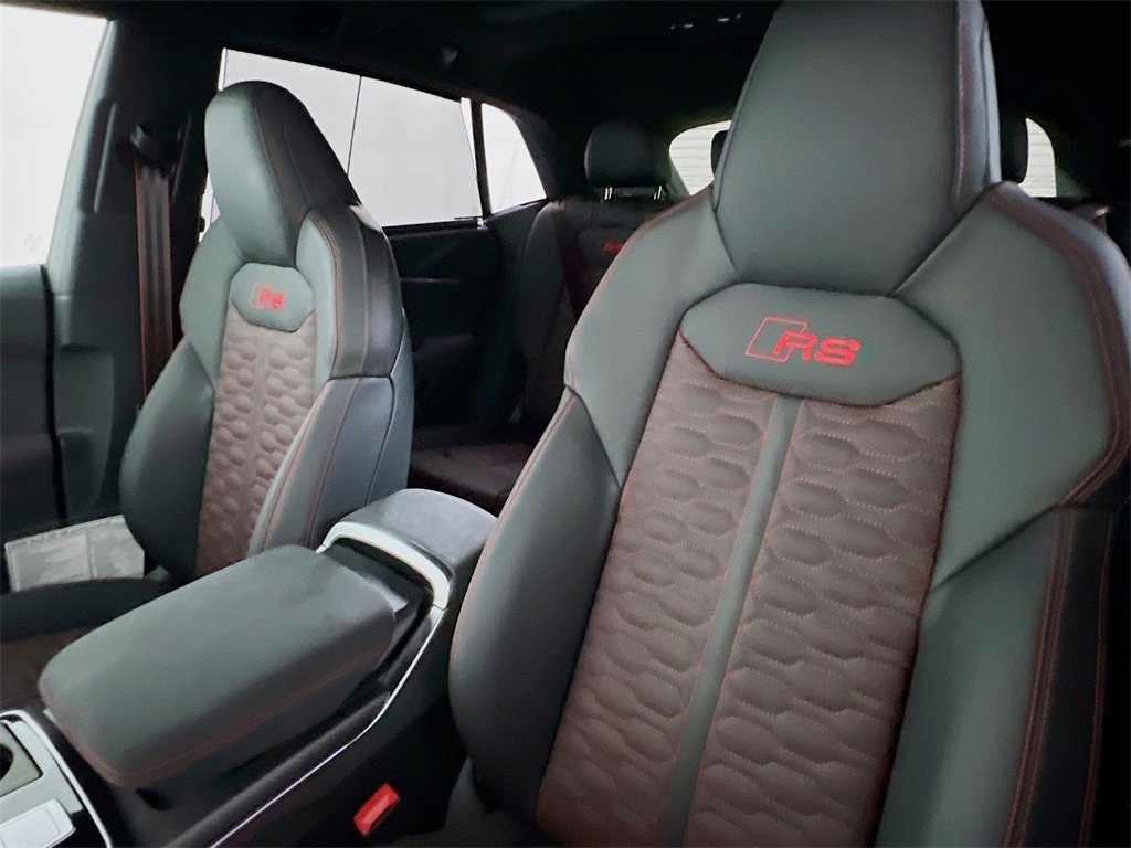 New 2026 Audi RS Q8 performance image 11