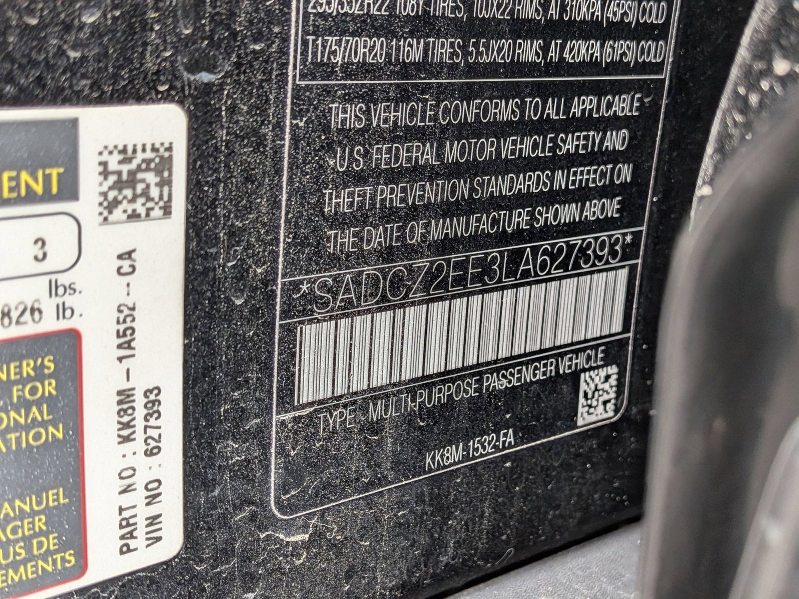 Used 2020 Jaguar F-PACE SVR image 20