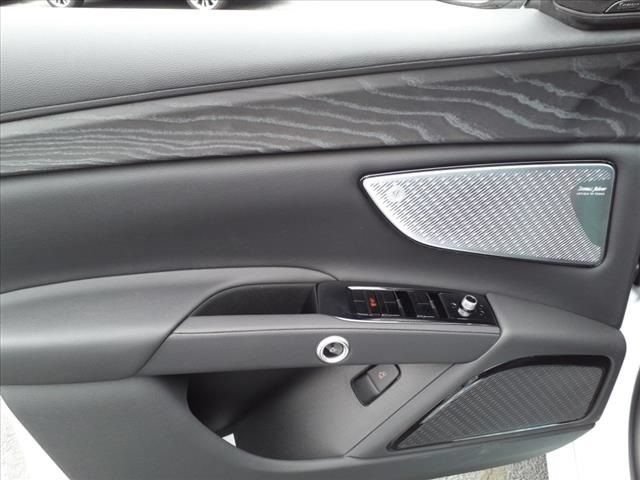 Used 2023 Maserati Grecale GT AWD/4WD image 10