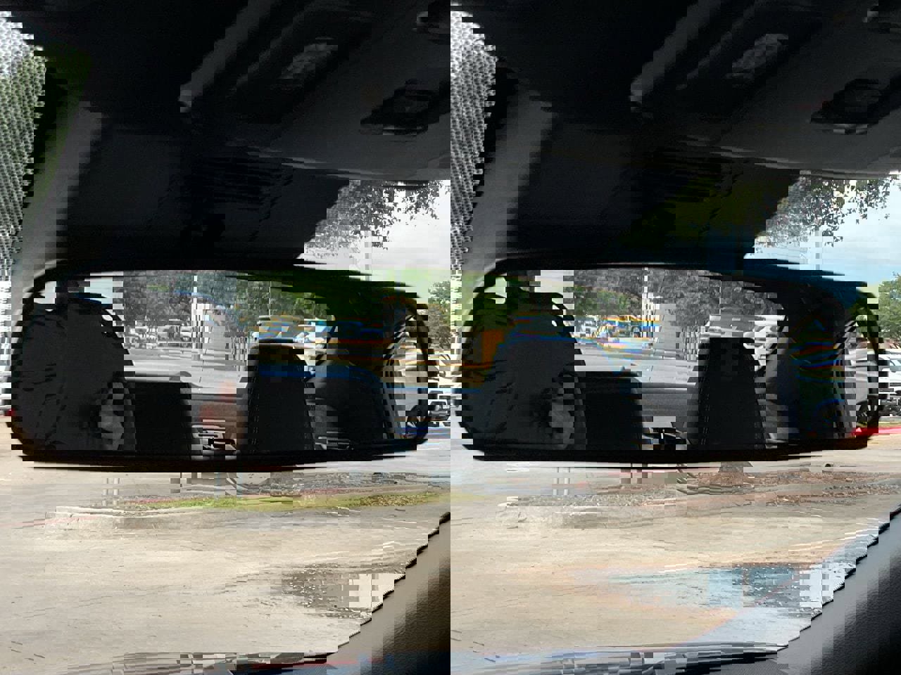 Used 2025 Toyota Camry SE image 28