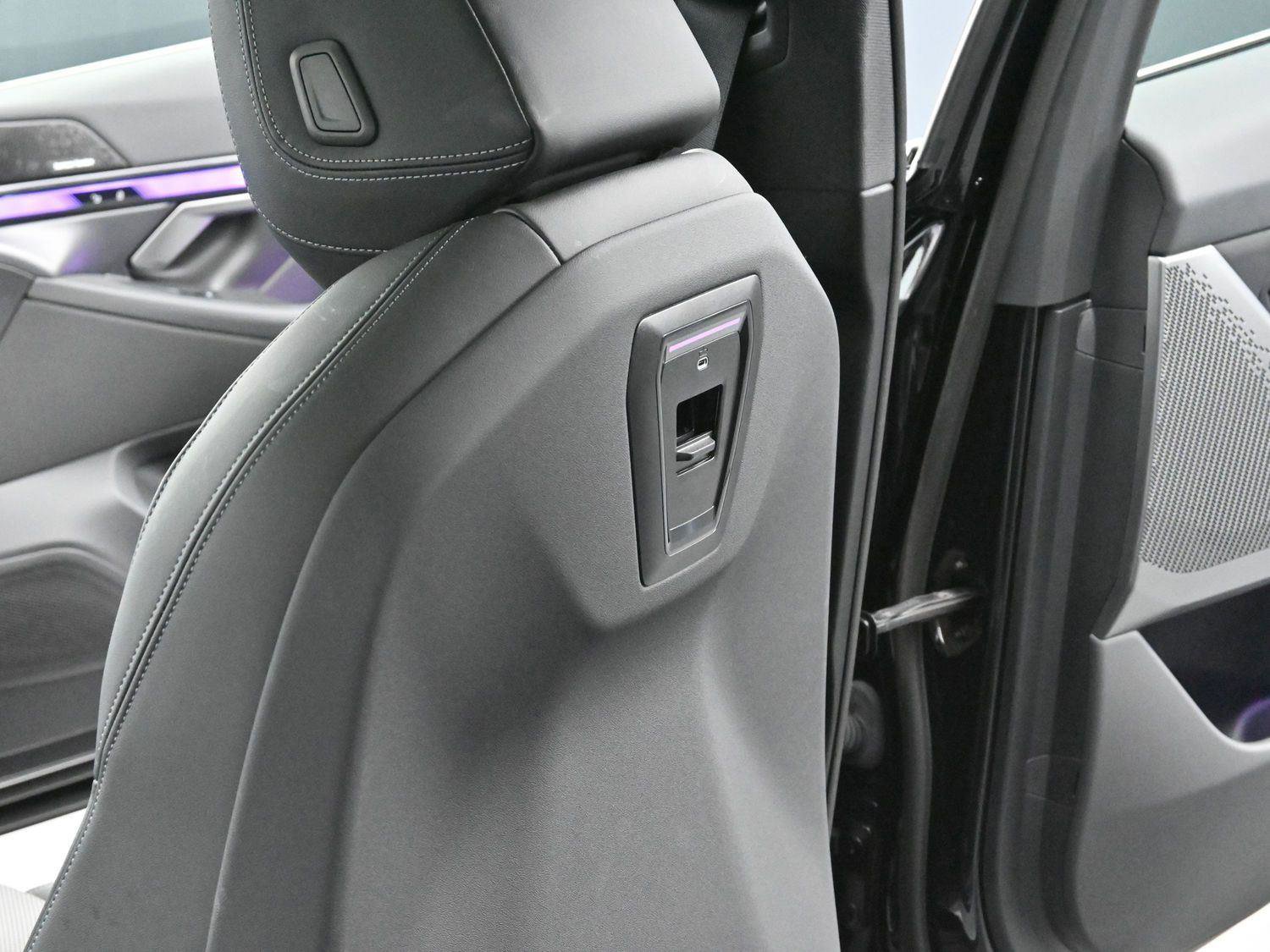 Used 2024 BMW i5 eDrive40i w/ M Sport Package image 34