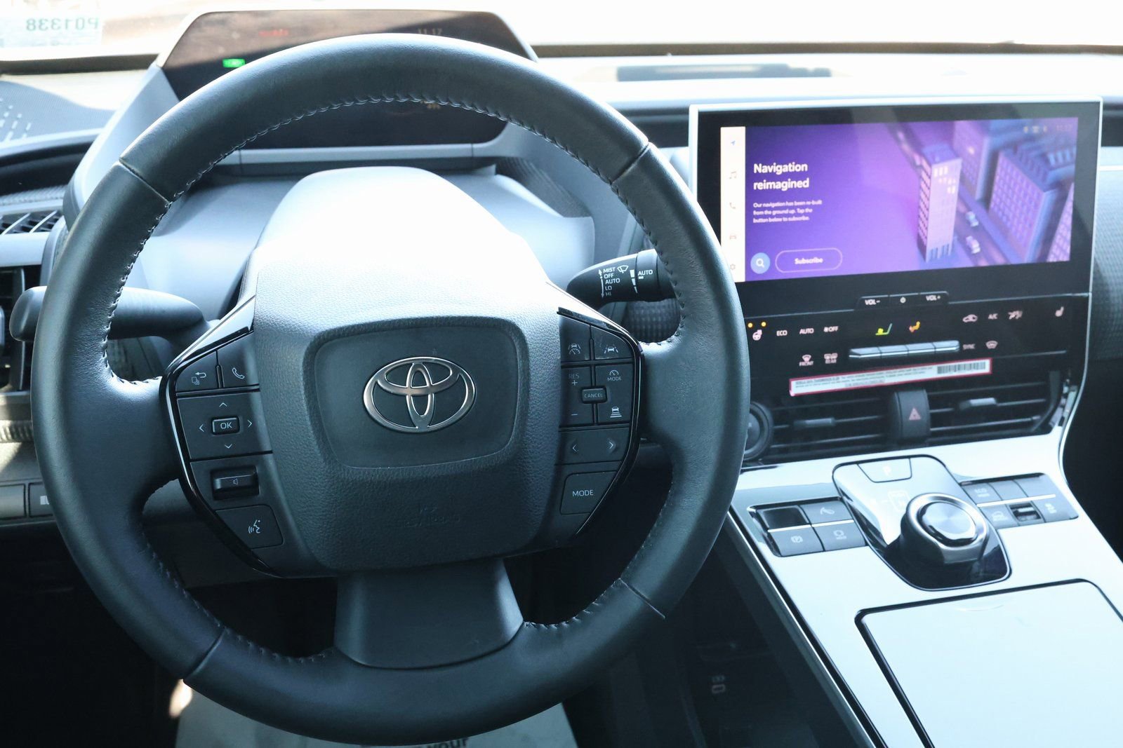 Used 2023 Toyota bZ4X XLE w/ Weather Package image 18