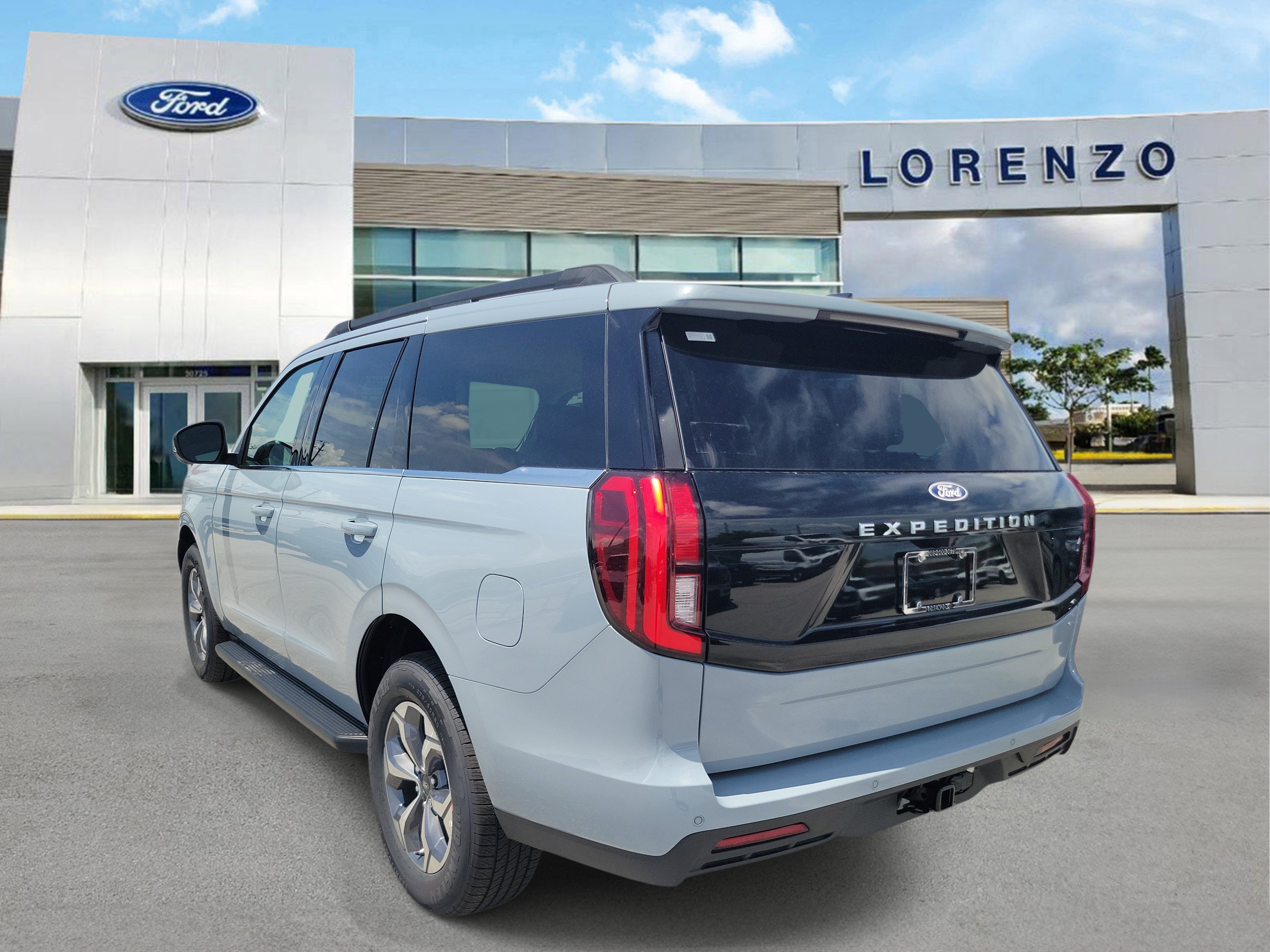 New 2027 Ford Expedition Active RWD image 6