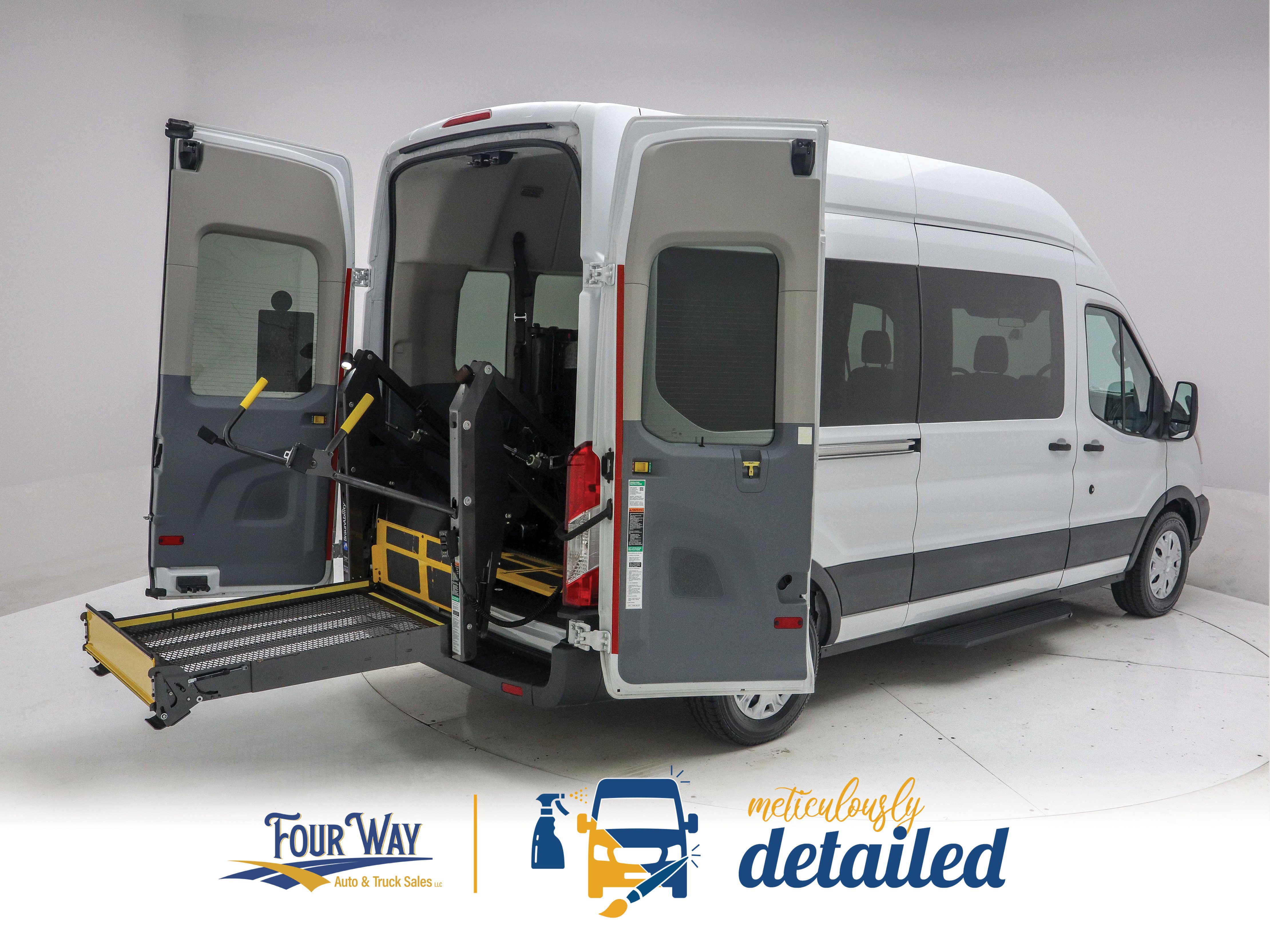 Used 2017 Ford Transit 350 XL RWD image 2