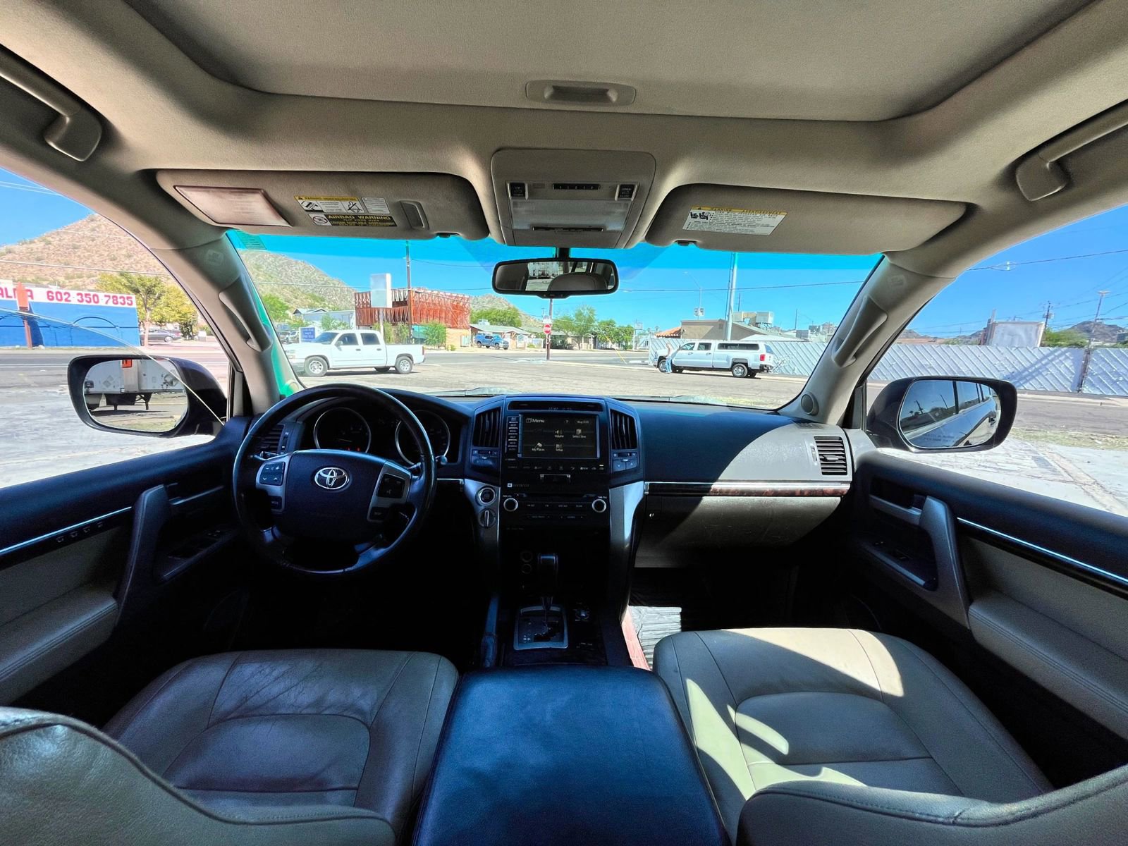 Used 2008 Toyota Land Cruiser image 28