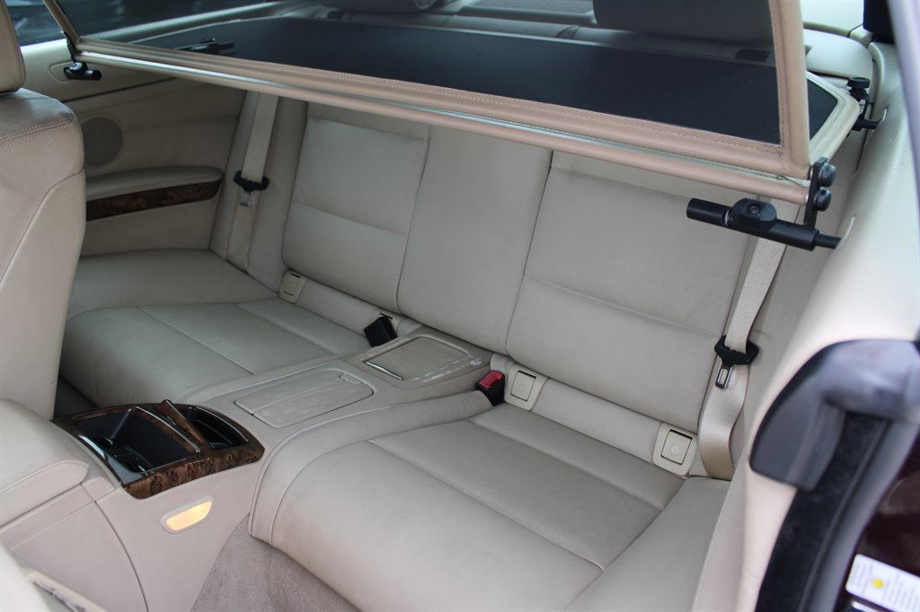 Used 2008 BMW 335i Convertible image 23