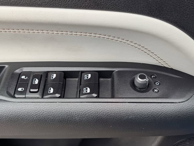 Used 2024 Jeep Compass Limited AWD/4WD image 18