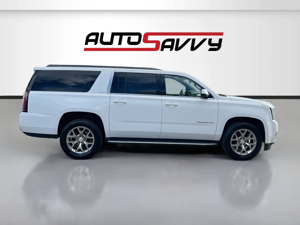 Used 2017 GMC Yukon XL SLT AWD/4WD image 8