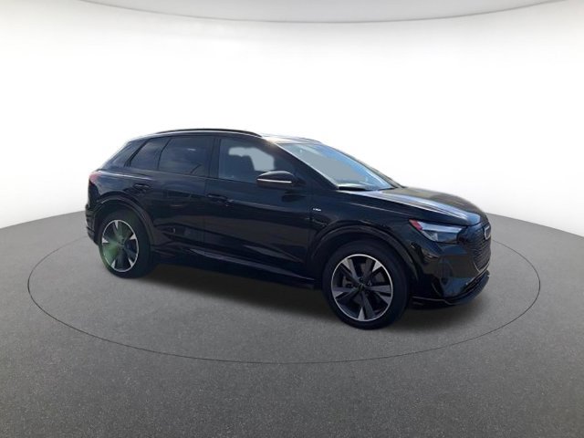 Used 2024 Audi Q4 e-tron Premium Plus AWD/4WD image 1