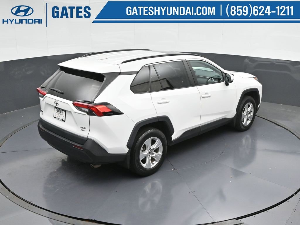 Used 2021 Toyota RAV4 XLE image 48