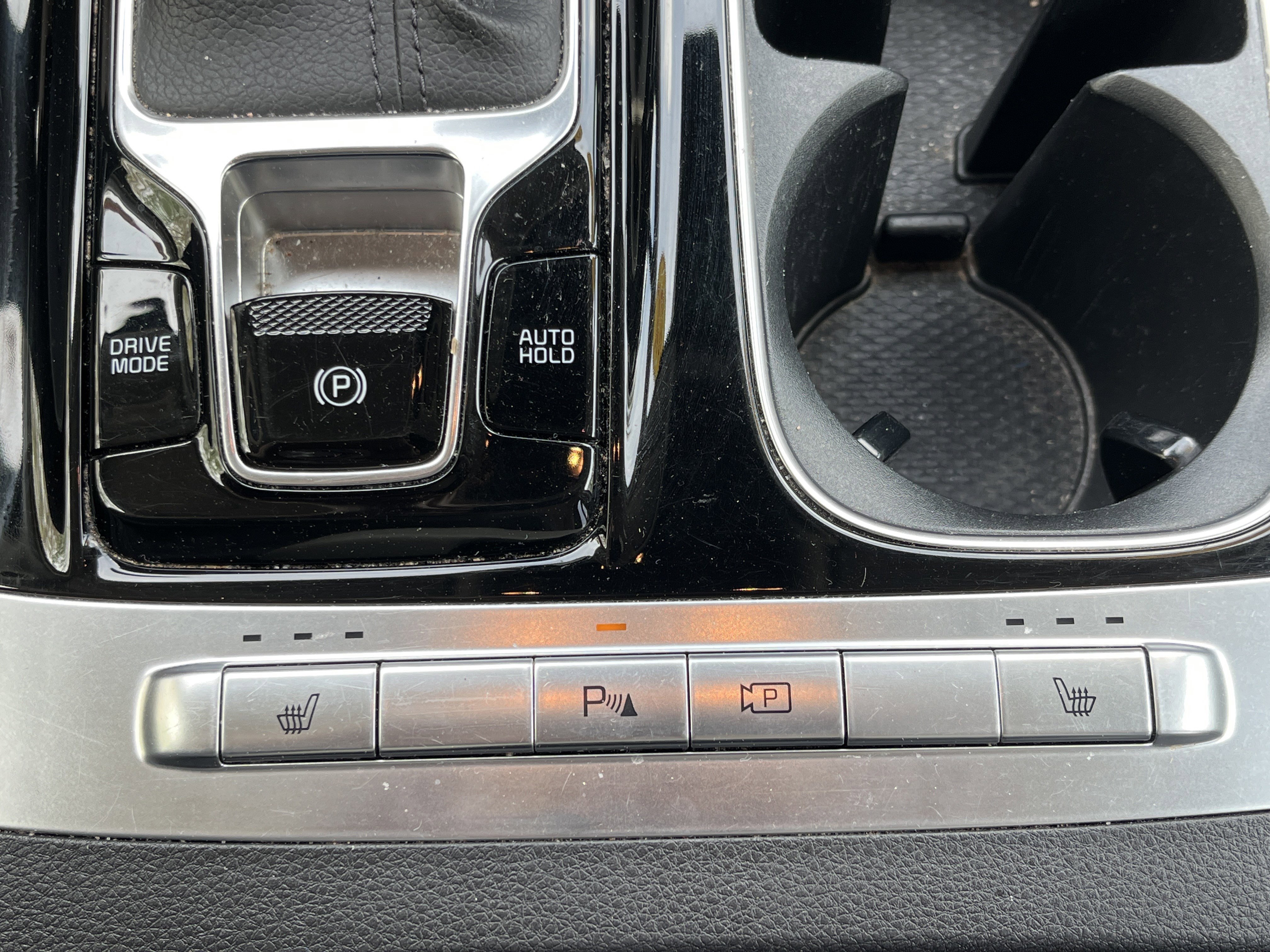 Used 2022 Kia Carnival EX FWD image 10
