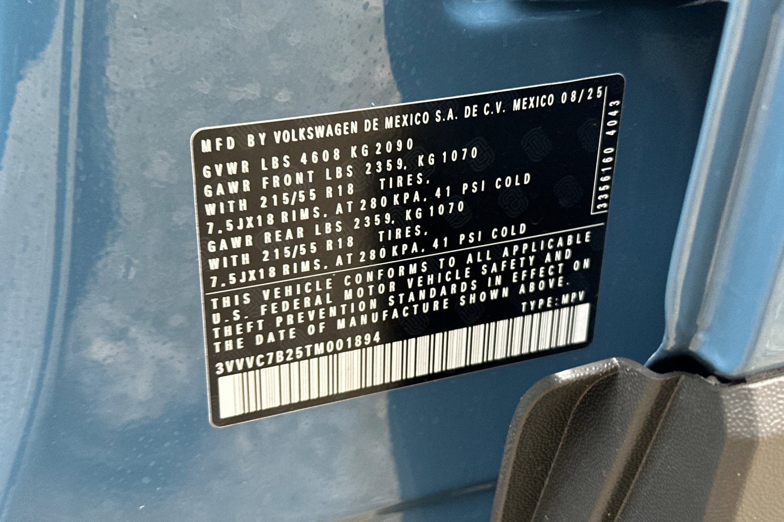 New 2026 Volkswagen Taos SE image 27