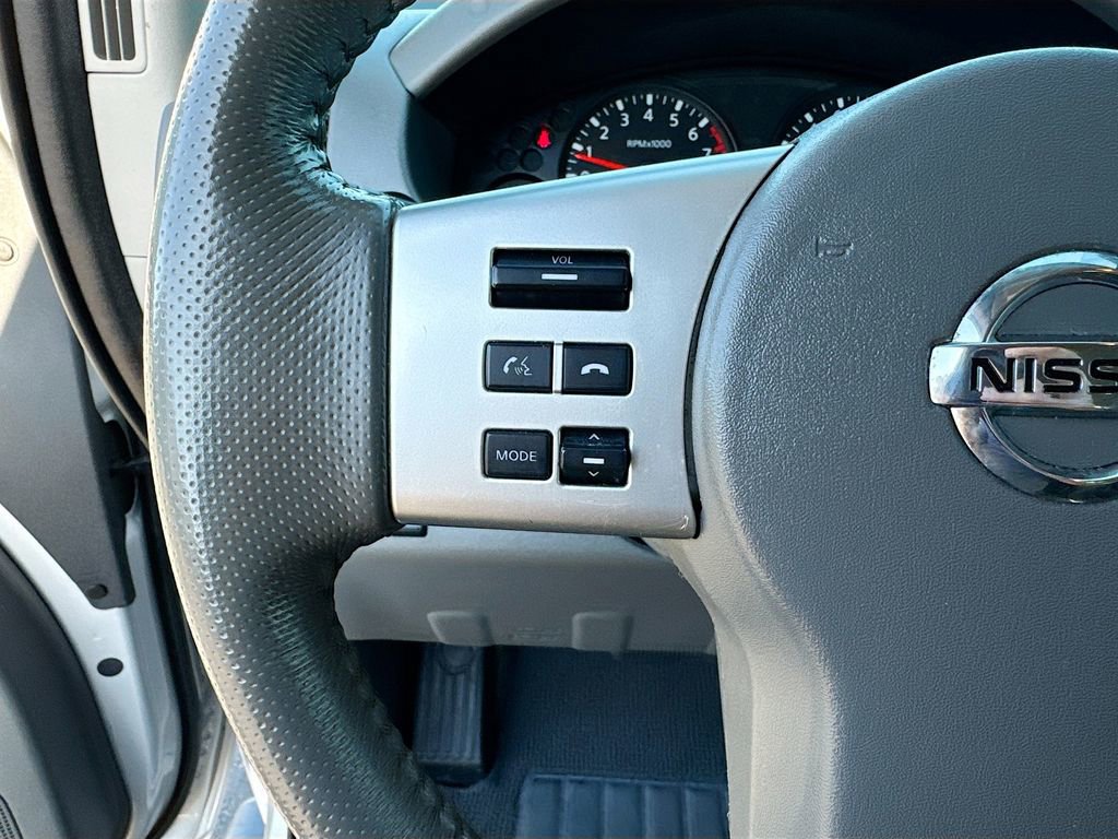 Used 2018 Nissan Frontier SV w/ Value Truck Package RWD image 12