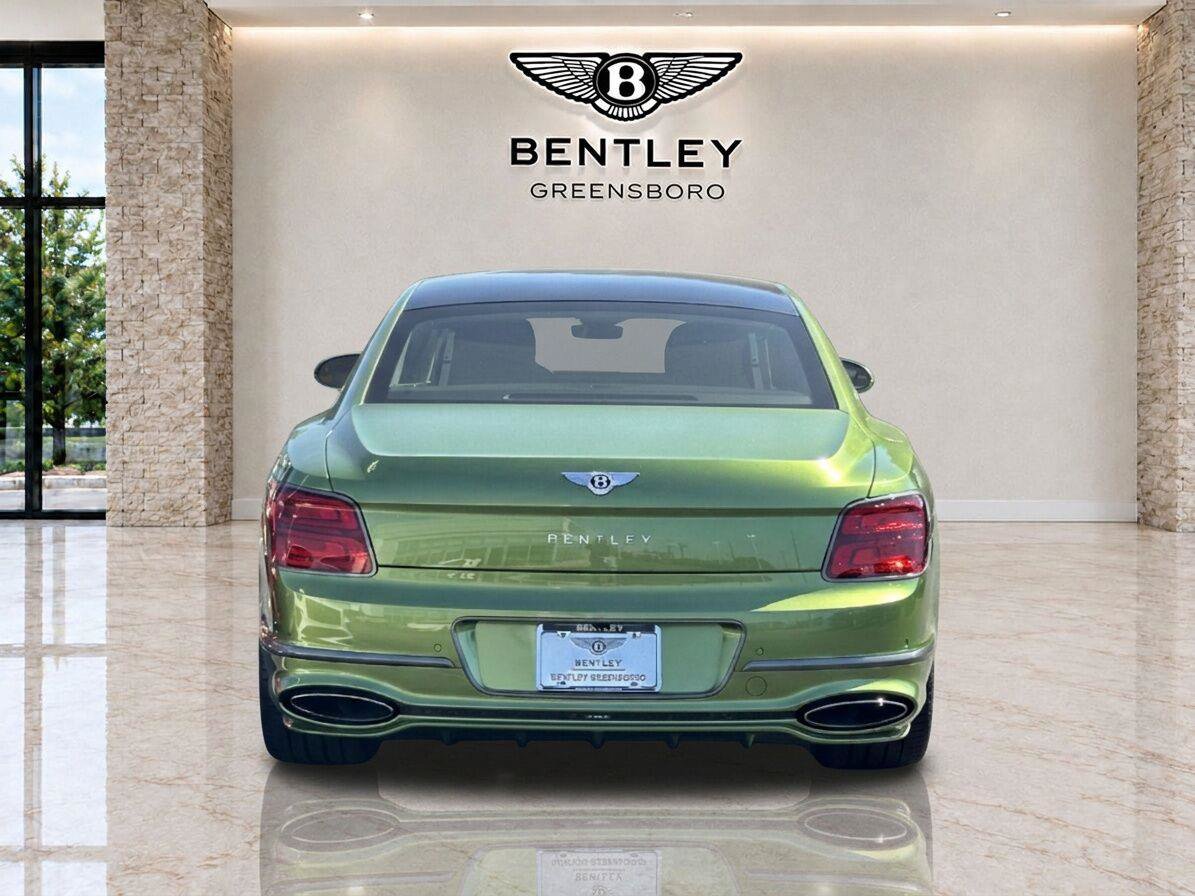 New 2025 Bentley Flying Spur Plug-In Hybrid AWD/4WD image 6