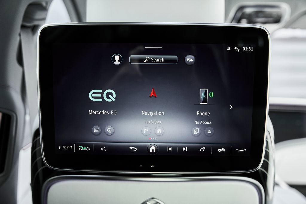 Used 2024 Mercedes-Benz Maybach EQS 680 4MATIC image 56