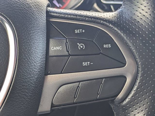 Used 2024 Dodge Durango SXT AWD/4WD image 25