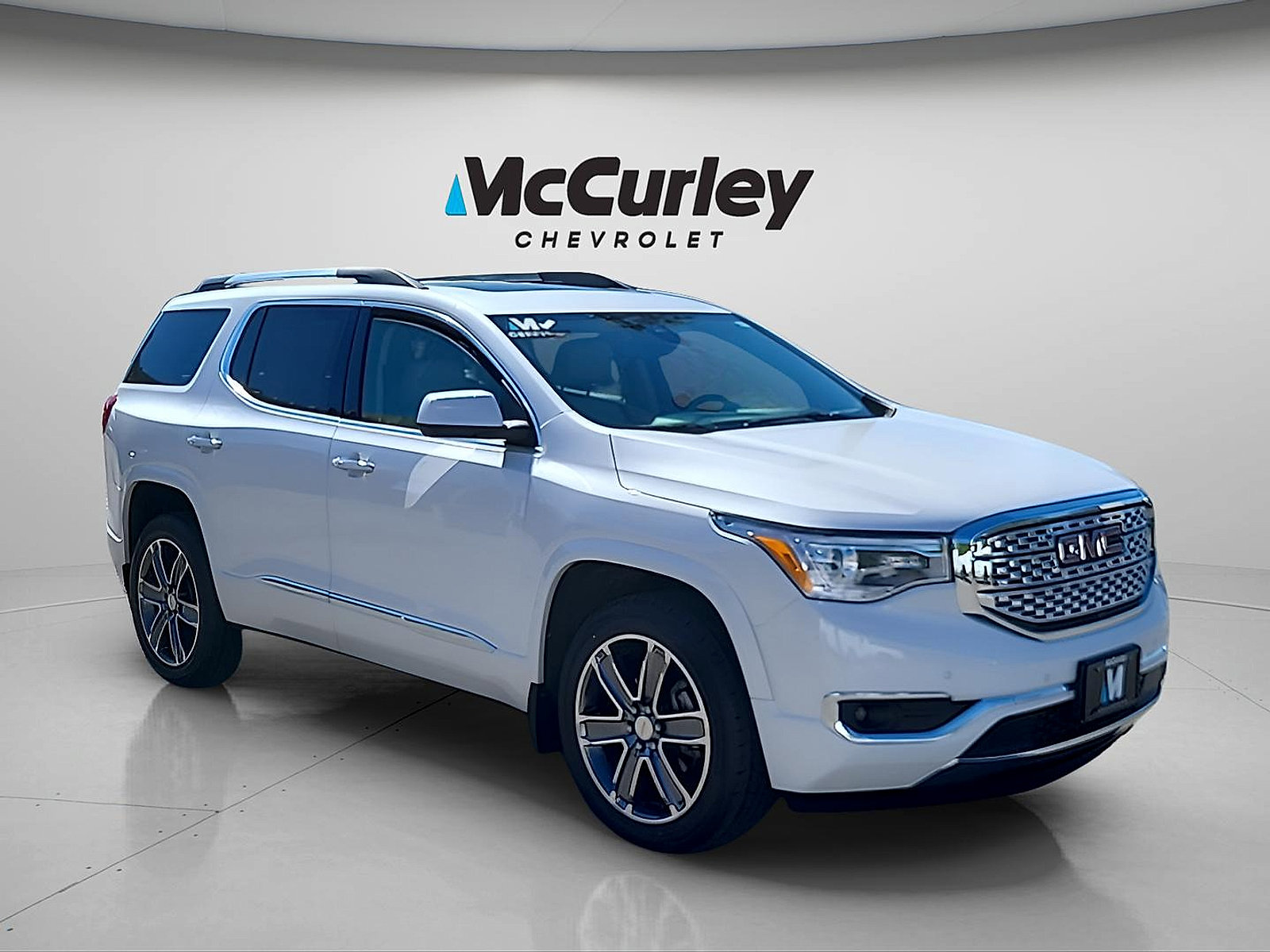 Used 2019 GMC Acadia Denali w/ Technology Package