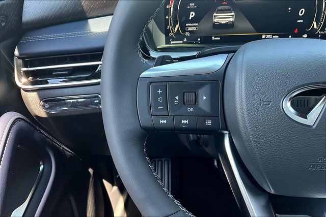 Used 2026 INFINITI QX60 Sport w/ Dark Cargo Package image 18