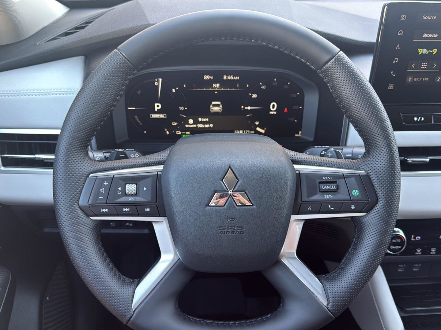 New 2026 Mitsubishi Outlander SE AWD/4WD image 15
