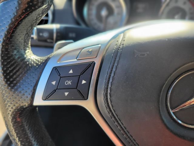 Used 2014 Mercedes-Benz SL 550 image 16