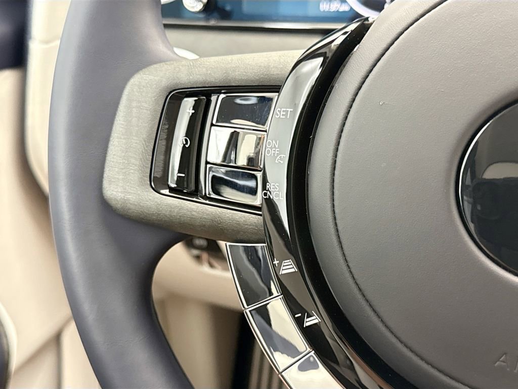 Certified 2026 Rolls-Royce Cullinan image 11