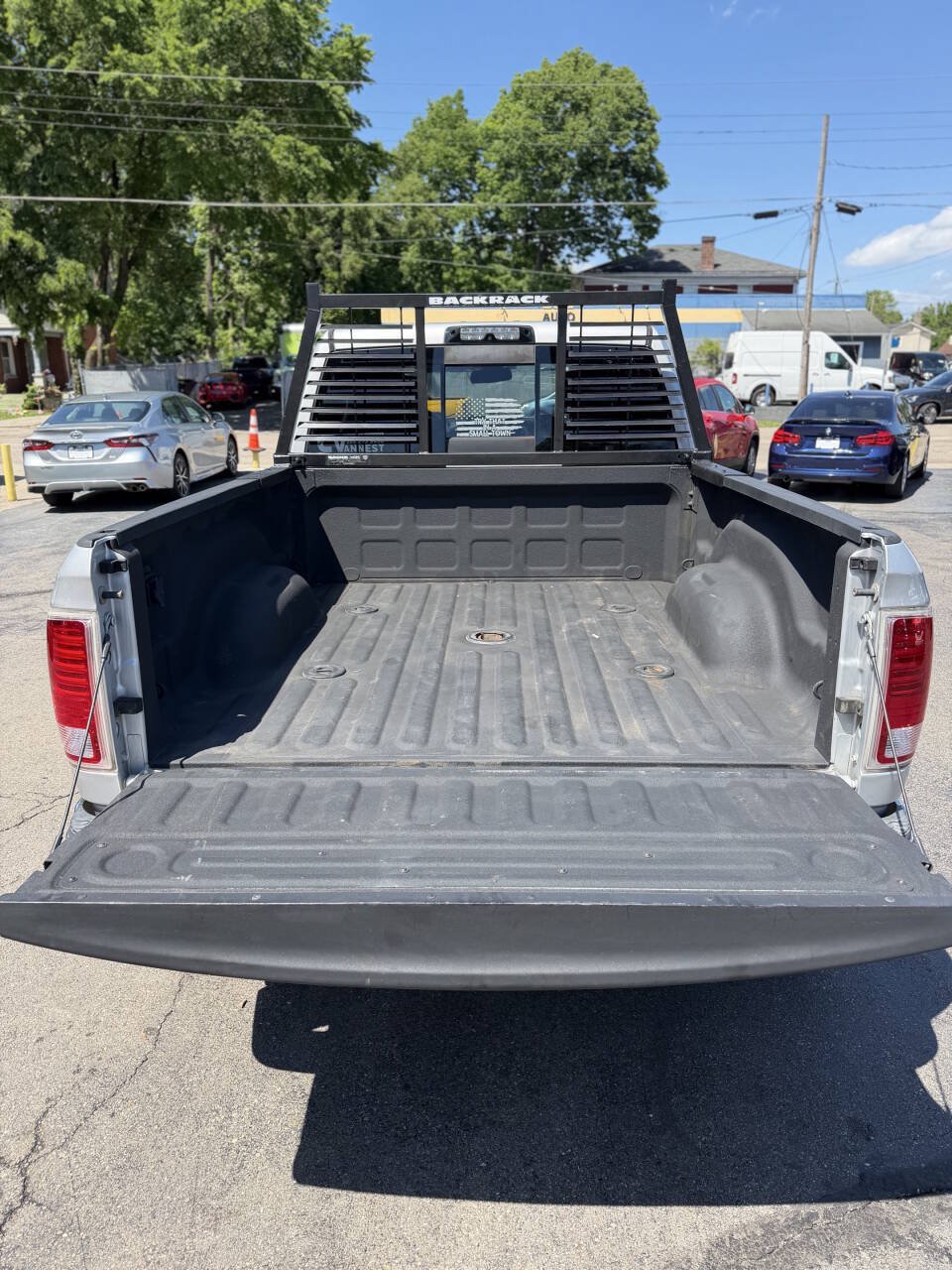 Used 2014 RAM 3500 Laramie AWD/4WD image 9