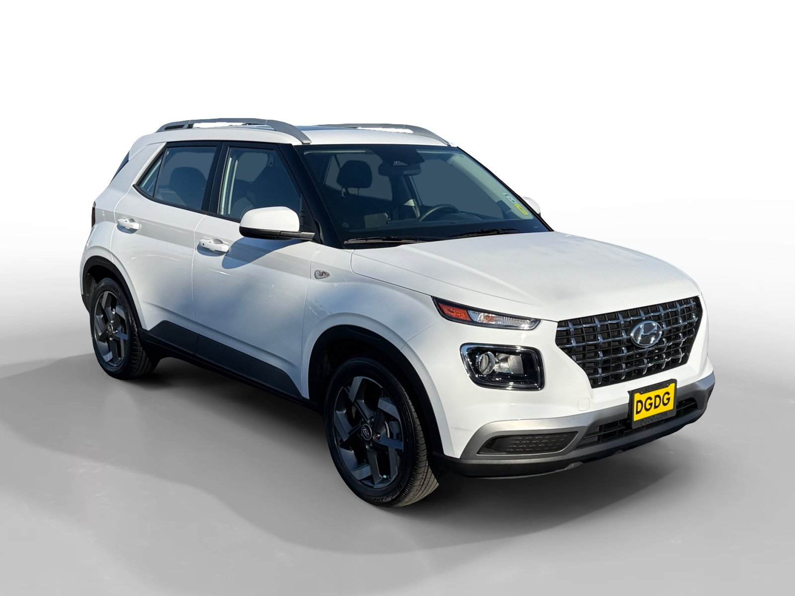 Used 2026 Hyundai Venue SEL FWD image 7