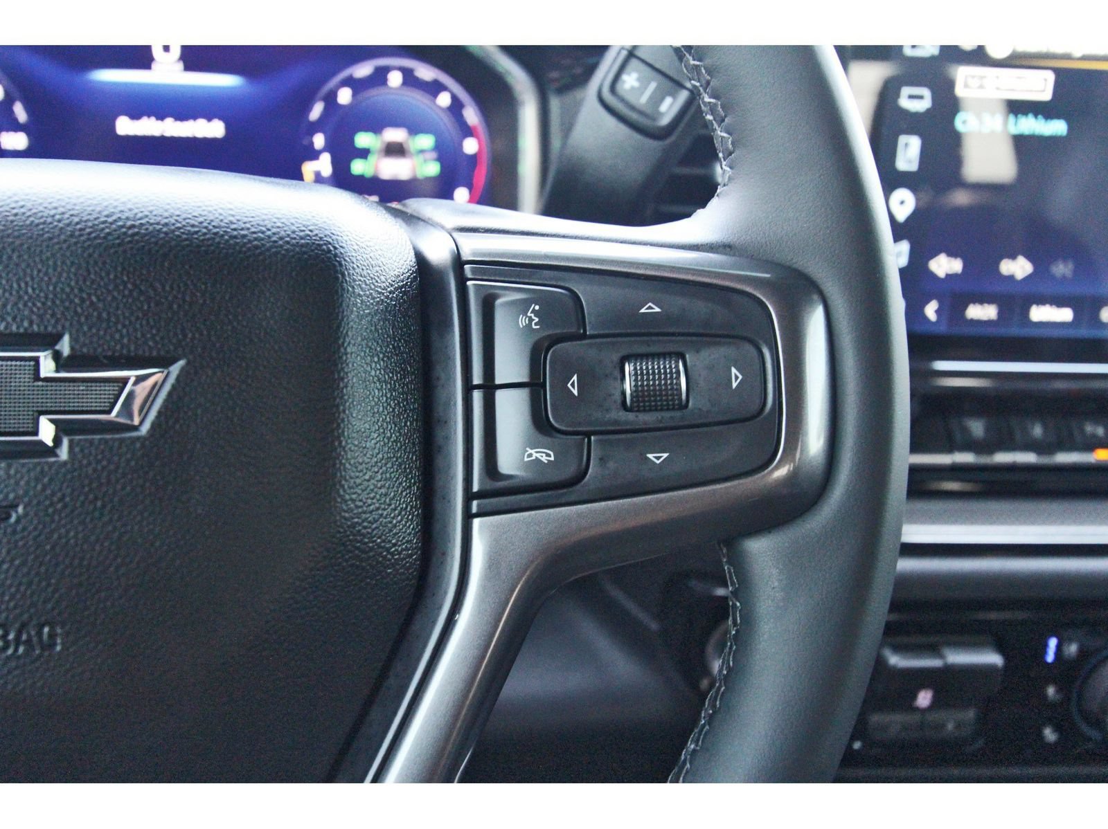 Used 2026 Chevrolet Silverado 2500 ZR2 AWD/4WD image 25