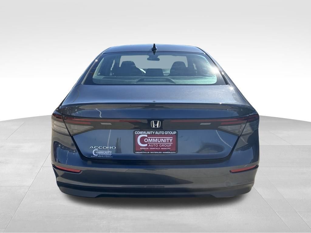 Certified 2024 Honda Accord EX image 4