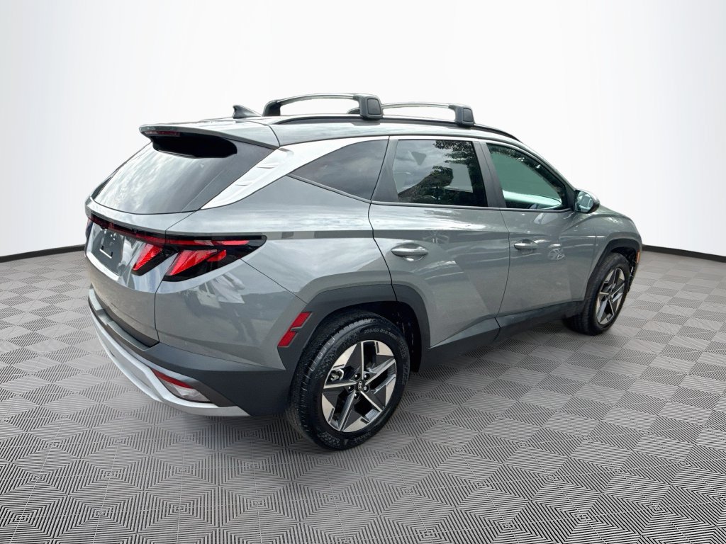Used 2025 Hyundai Tucson SEL FWD image 6