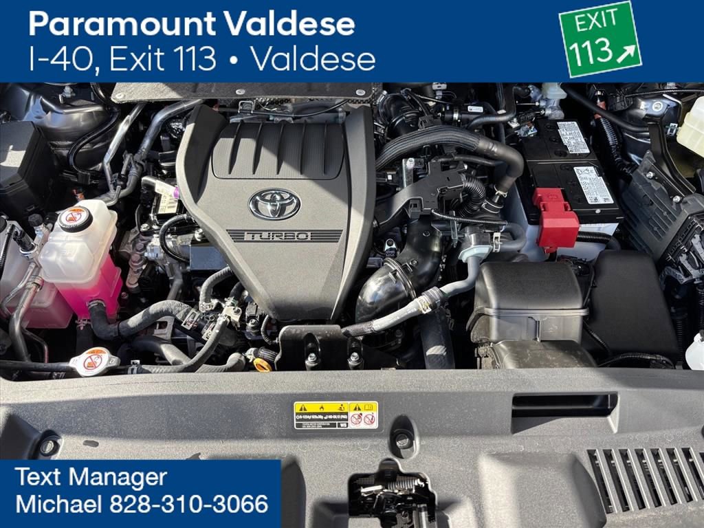 Used 2025 Toyota Highlander Limited image 29
