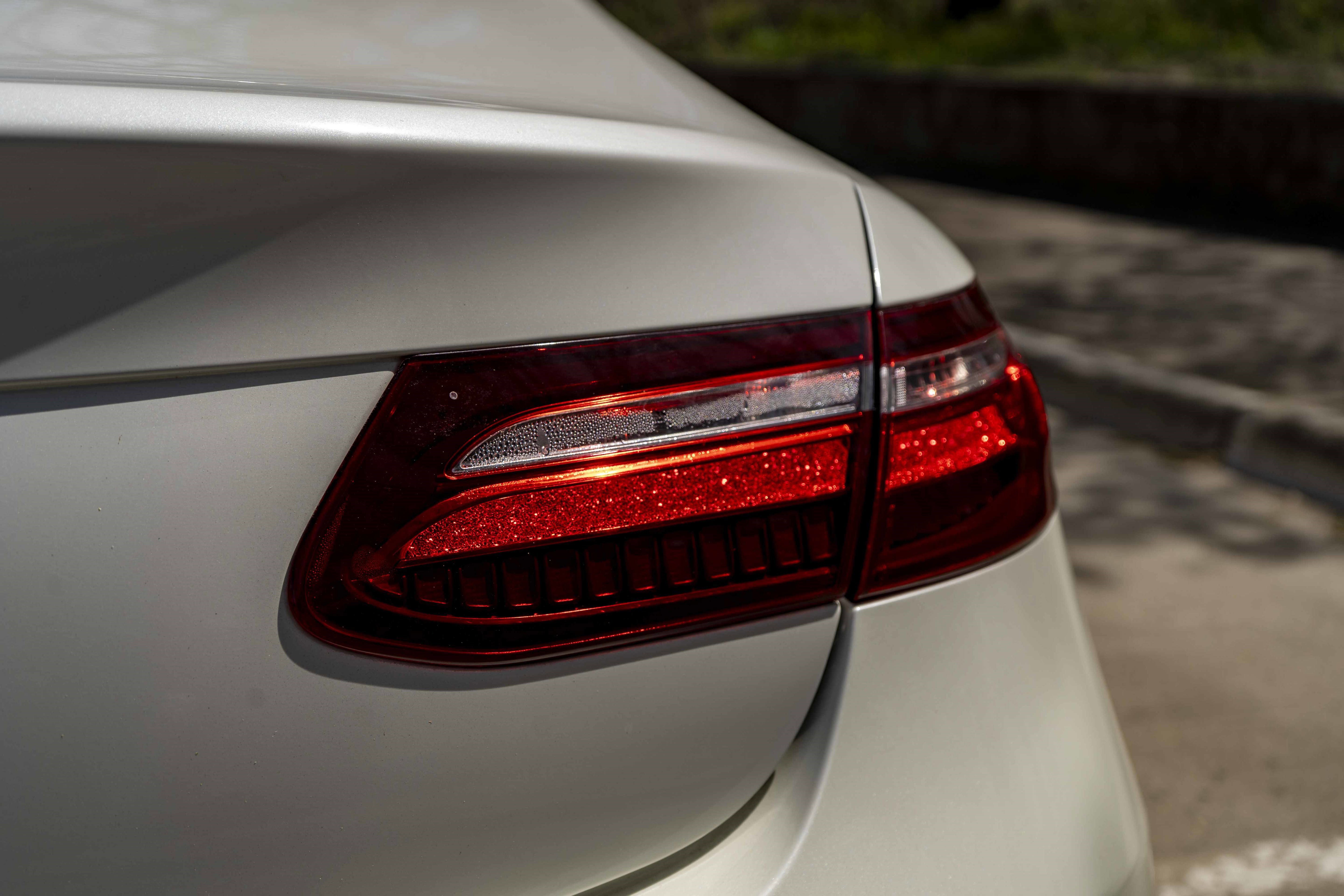 Used 2018 Mercedes-Benz E 400 E 400 image 13