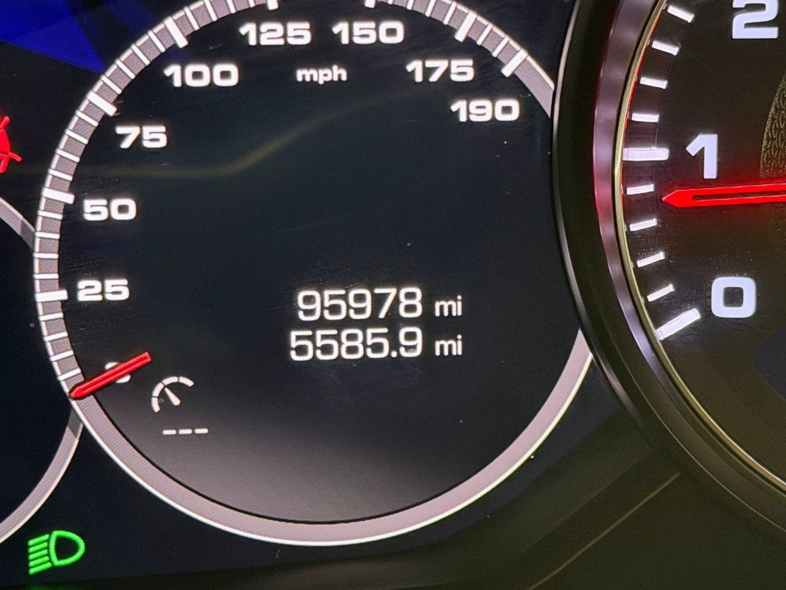 Used 2019 Porsche Cayenne S AWD/4WD image 23