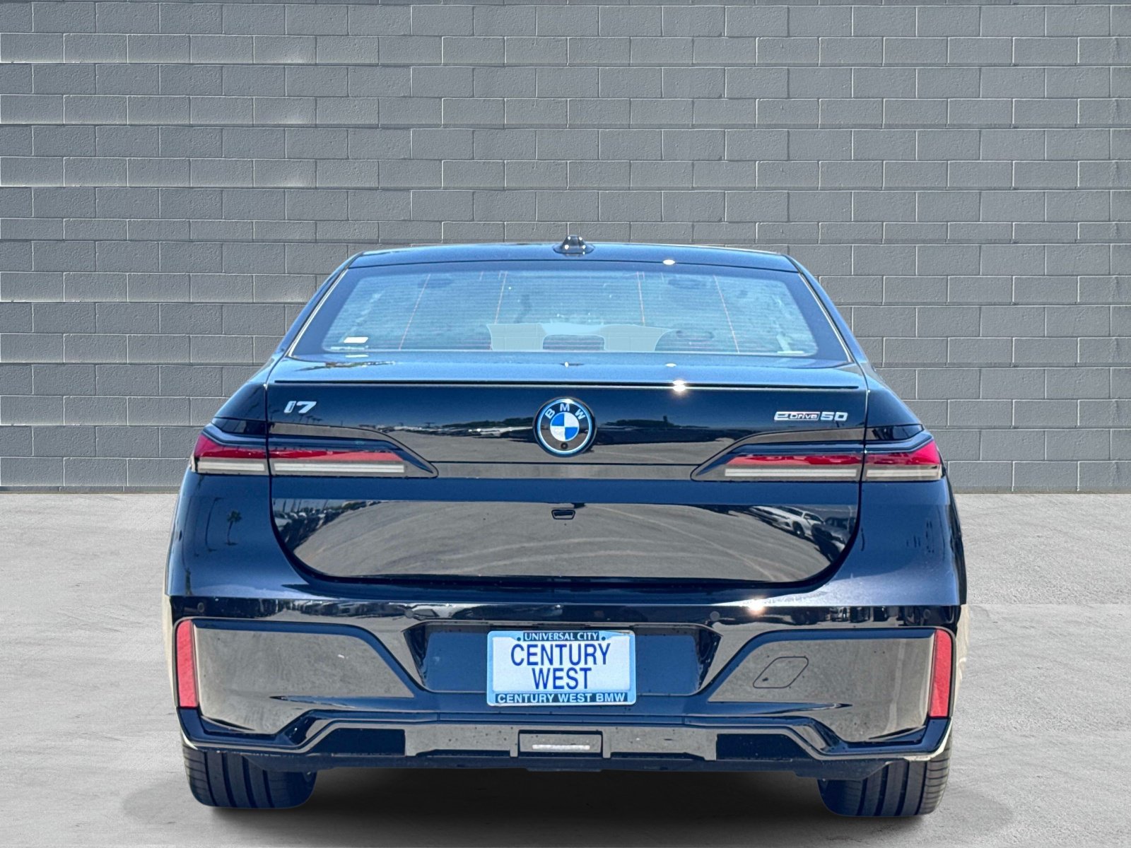 New 2026 BMW i7 eDrive50 w/ M Sport Package RWD image 4