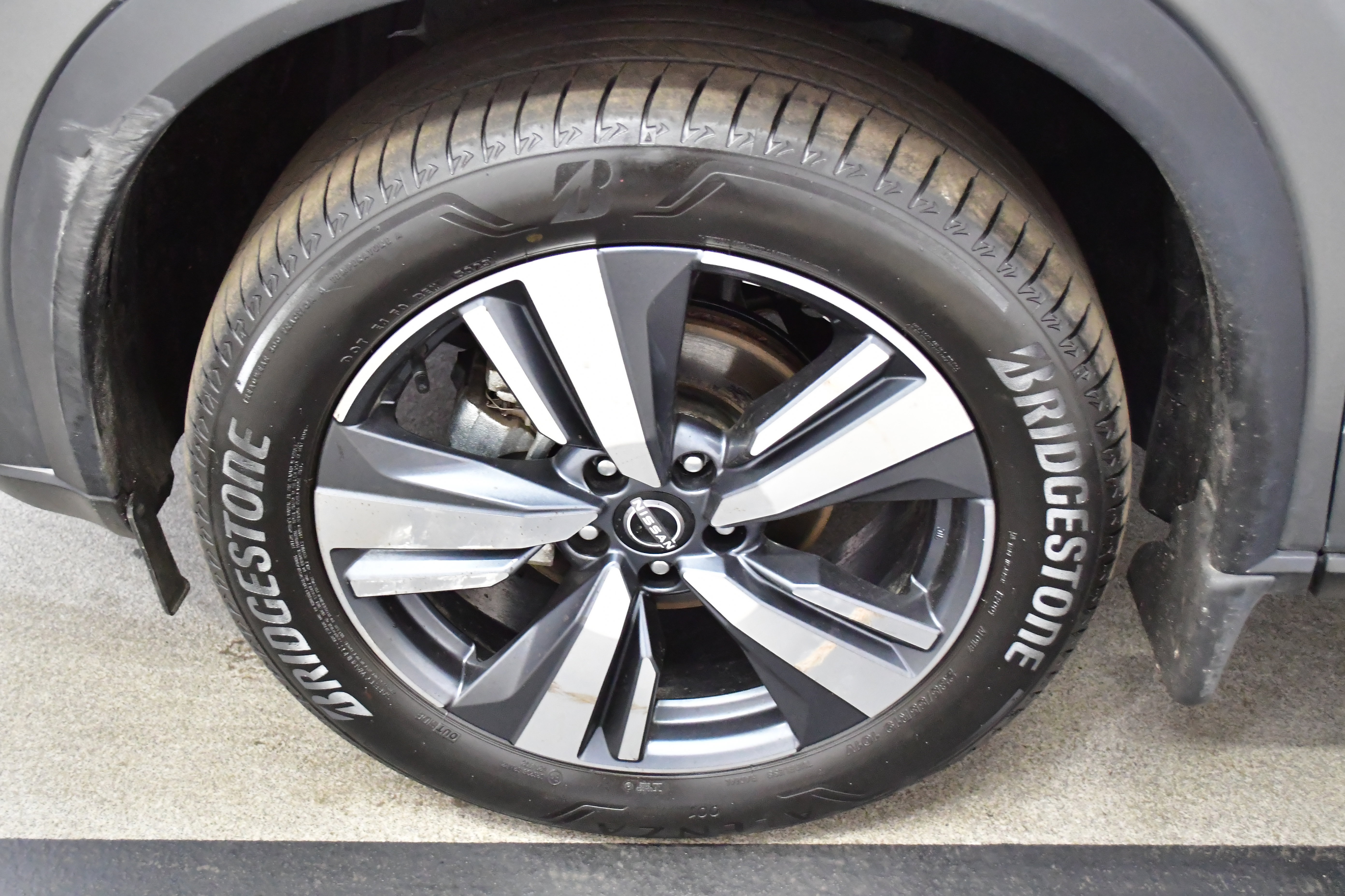 Used 2023 Nissan Rogue SL w/ SL Premium Package image 67