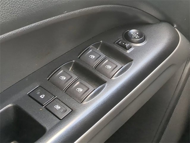 Used 2022 Chevrolet Colorado LT w/ LT Convenience Package image 27