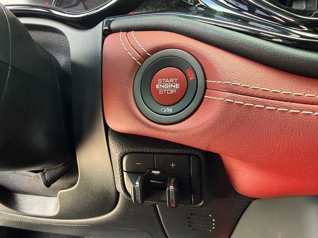 Used 2023 Dodge Durango SRT AWD/4WD image 31