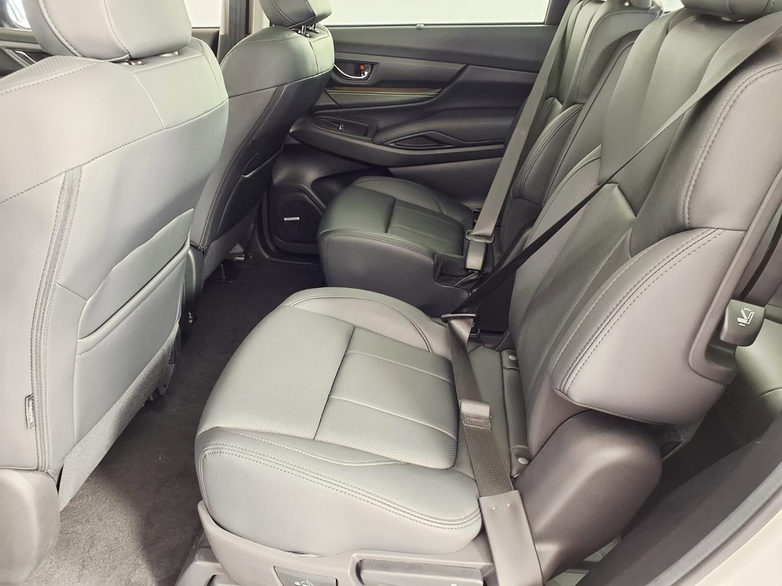 Certified 2025 Subaru Ascent Bronze Edition AWD/4WD image 9
